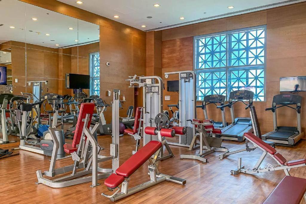Apartament Lux 1Br 2 Min To Burj Khalifa Dubaj Zewnętrze zdjęcie